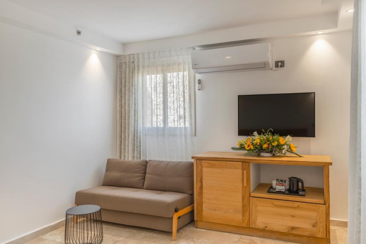 Ramon Suites By Smart Hotels Mitzpe Ramon Exterior photo