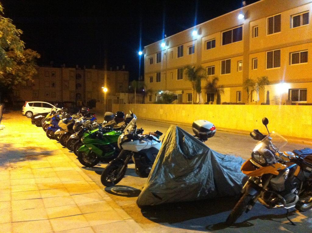 Ramon Suites By Smart Hotels Mitzpe Ramon Exterior photo